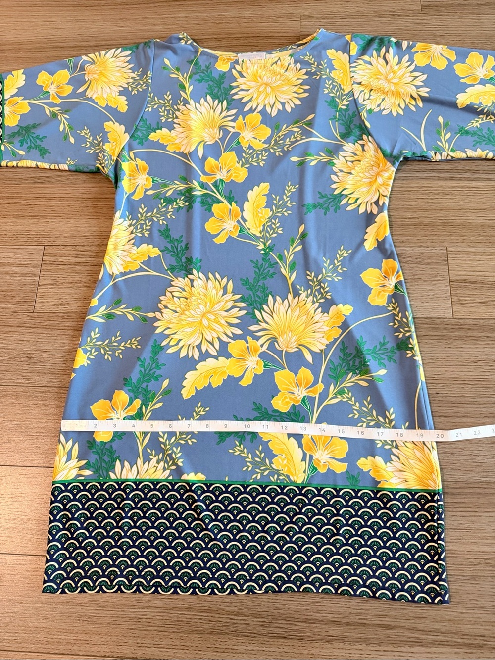 London Times Blue Shift Dress Yellow Floral Print Floral Size 6P Petite Like New - Picture 10 of 11